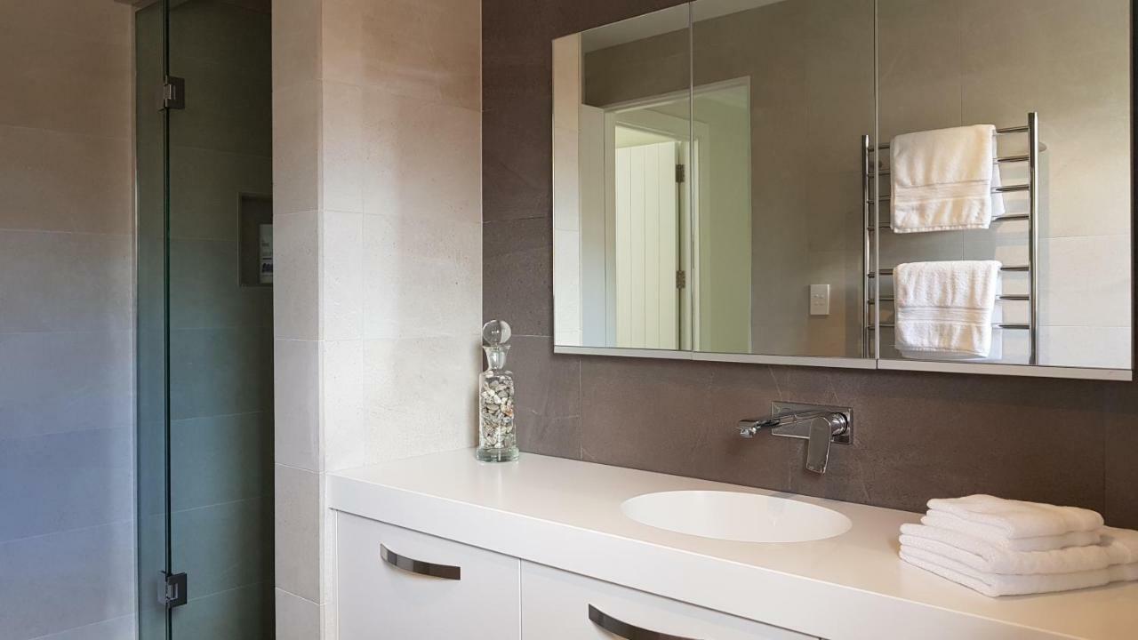 Tucker Beach Private Exclusive Retreat Квинстаун Экстерьер фото